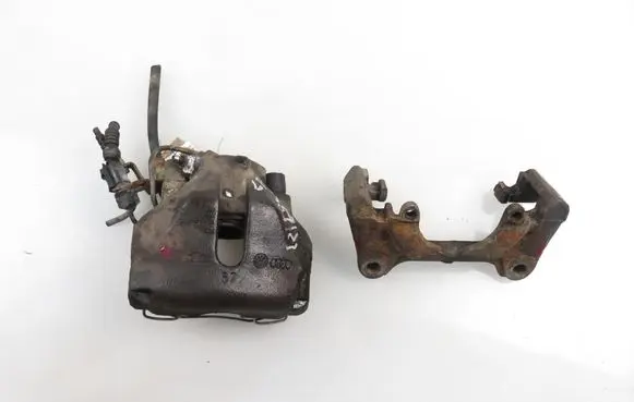 Audi A4 S4 B6 8E 8H Front brake caliper