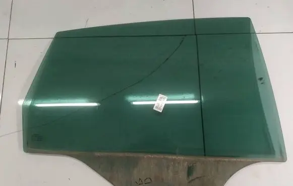 Seat Altea Rear door window glass AS3