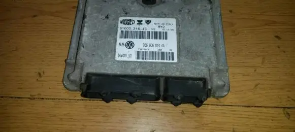 Volkswagen Golf IV Engine control unit/module 036906014aa