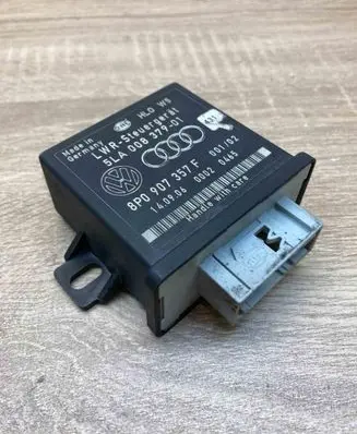 Audi A3 S3 8P Light module LCM 8P0907357F 5LA008379