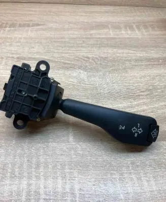 BMW 5 E39 Indicator stalk 8363668 01104010Used