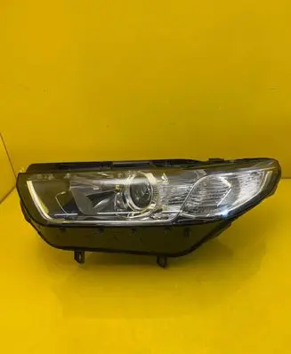 Ford Mondeo MK V Headlight/headlamp