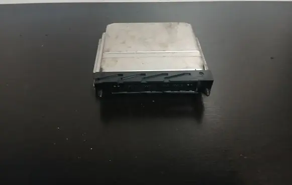 Volvo V70 Engine control unit/module 30637733A 1039S00000 0281011078