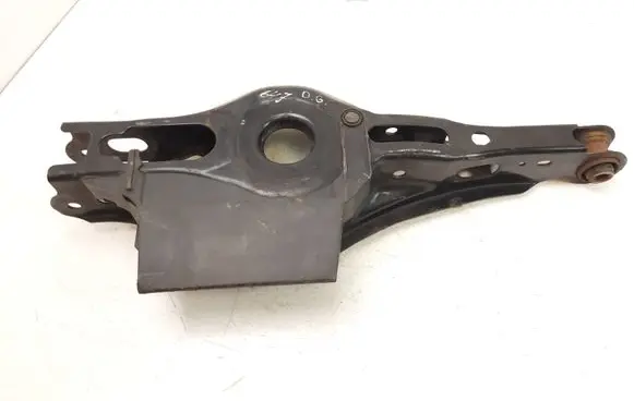Toyota RAV 4 (XA50) Rear upper control arm/wishbone