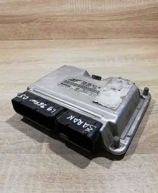 Volkswagen Sharan Engine control unit/module ECU 038906019NA 0281011822