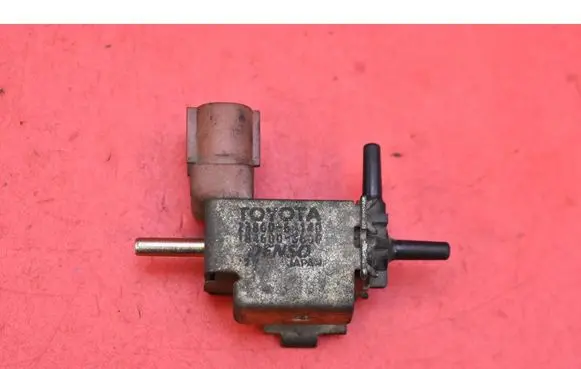 Toyota Corolla E120 E130 Vacuum valve 25860-64140
