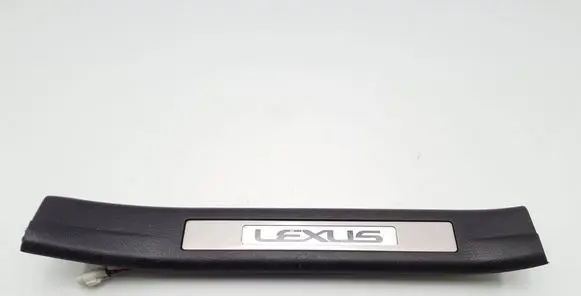 Lexus RX 300 Rear sill trim cover 6793048020 6791748030