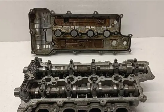 KIA Sportage Engine head 