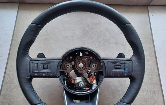 Nissan Qashqai J12 Steering wheel 484306UJ2D