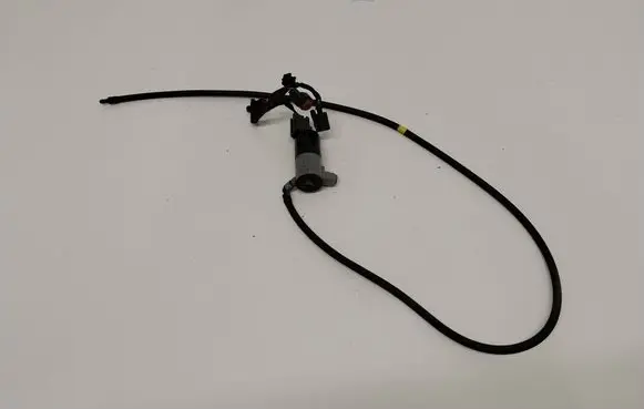 Volvo S90, V90 Windscreen/windshield washer pump 1019873001