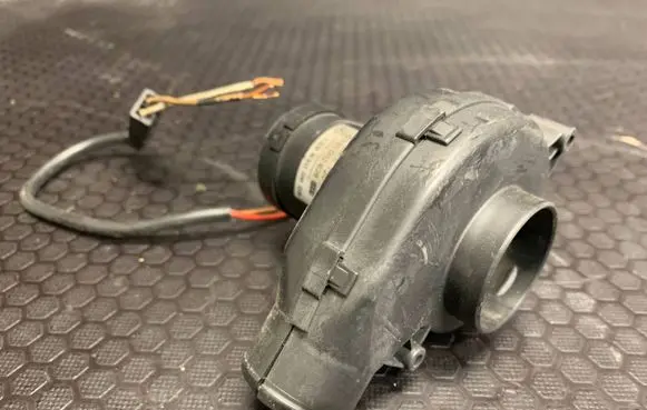 Mercedes-Benz ML W163 Engine control unit/module fan 1298300608 0130002828