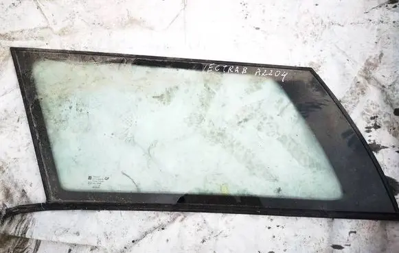 Opel Vectra B Rear side window as2