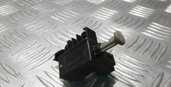 Clutch pedal sensor