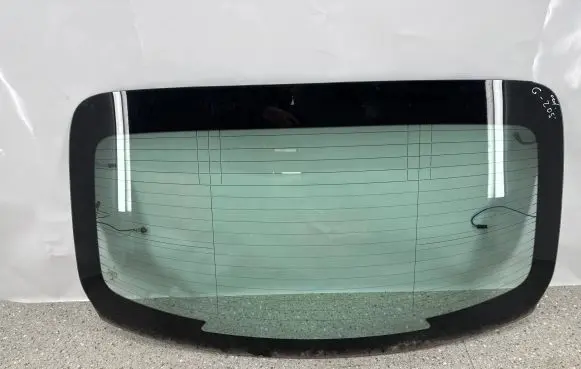 Mercedes-Benz C W205 Rear windscreen/windshield window 43R00048 E000292 DOT24M187AS2