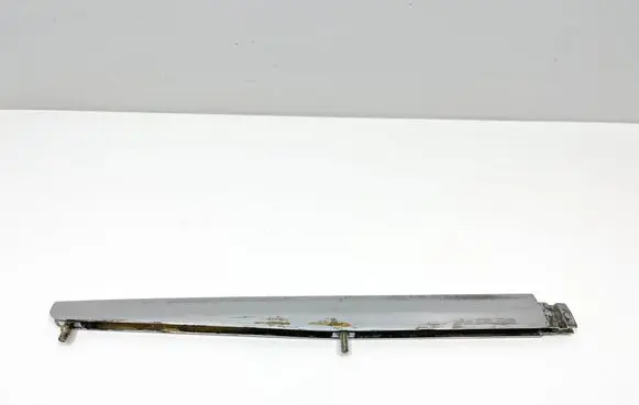 Mercedes-Benz SLC C107 Tailgate trim A1076901380 1076901380