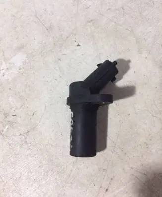 Opel Corsa D Crankshaft position sensor 0261210151