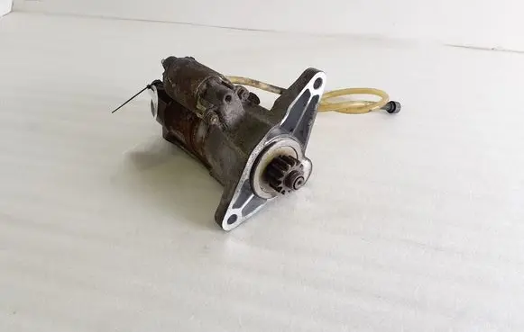 Land Rover Evoque I Starter motor GJ3211001AD