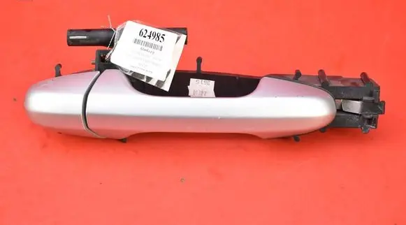 Chrysler Pacifica Front door exterior handle