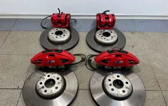 BMW 3 G20 G21 Brake discs and calipers set 