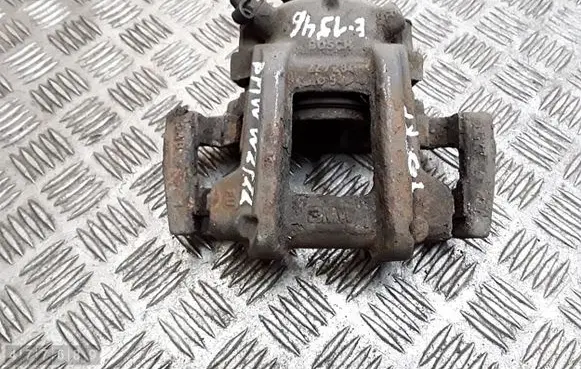 BMW 2 F22 F23 Front brake caliper w09104
