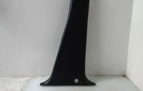 Mercedes-Benz B W245 (B) pillar trim (bottom) A1696920222