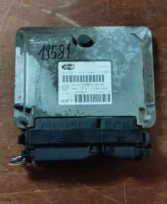Fiat Panda II Engine control unit/module 55190098