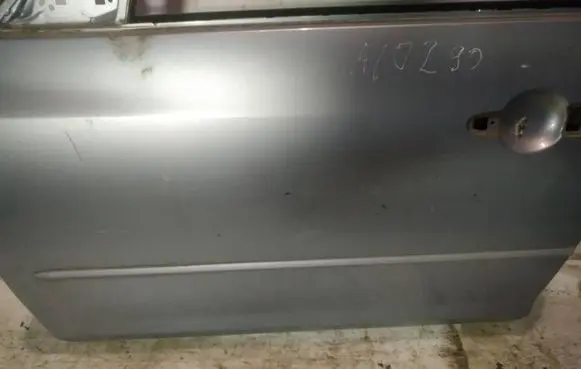 Mazda 3 I Front door trim (molding) 