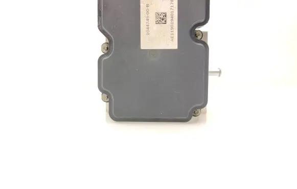 Tesla Model 3 ABS Pump 104474500B AE1190194017170 110354100A