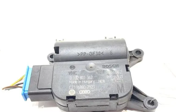 Volkswagen Tiguan Air flap motor/actuator 3C0907511A