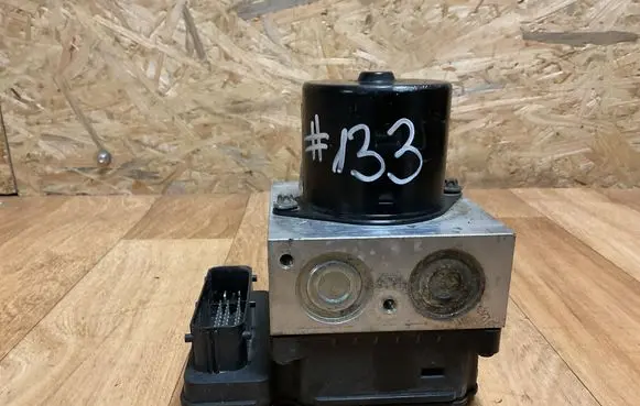 Opel Insignia A ABS Pump 13316697 16817008 16312208G