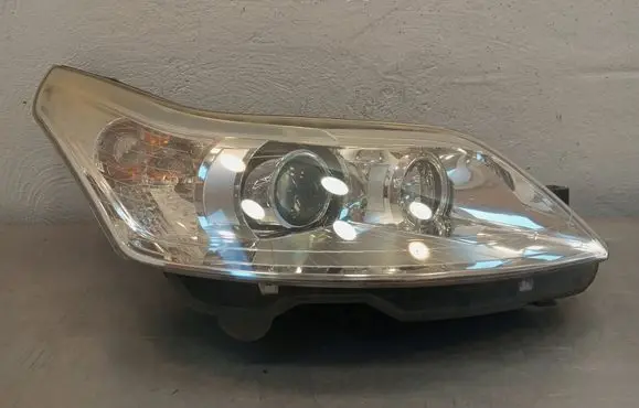 Citroen C4 I Headlight/headlamp 9680687180 89900896 89901895