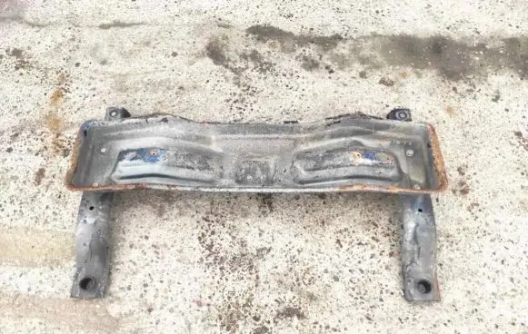 Volkswagen Crafter Front subframe