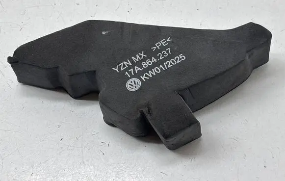 Volkswagen Jetta VII Fender foam support/seal 17A864237