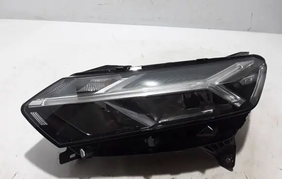 Dacia Sandero III Headlight/headlamp 260608545R