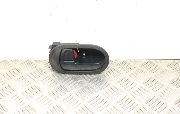 Mitsubishi Colt Front door interior handle