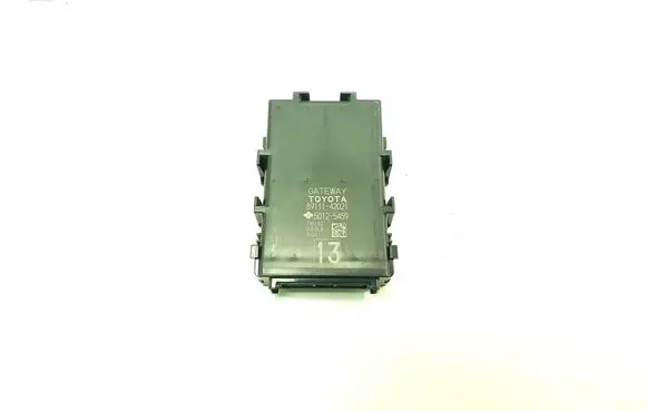 Toyota RAV 4 (XA40) Other control units/modules 8911142021
