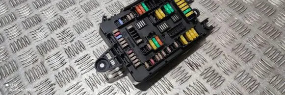 BMW 2 F22 F23 Fuse module 938907001