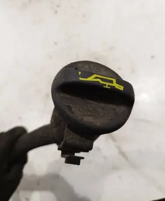 Peugeot 3008 I Oil fill pipe 1027982s01
