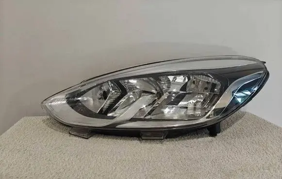 Ford Fiesta Headlight/headlamp L1BB13E015AD