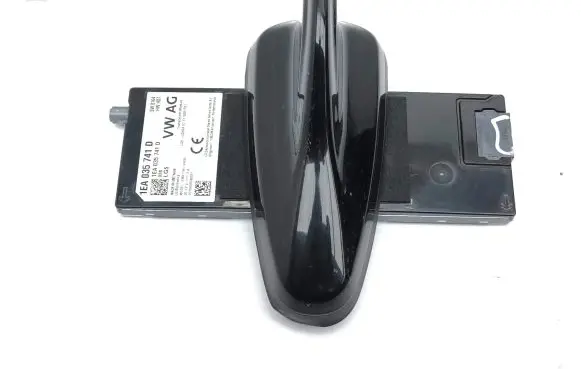 Volkswagen ID.3 Radio antenna 1EA035741D 101VVR048007