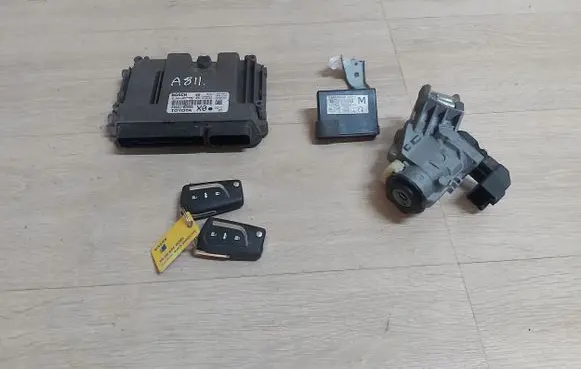 Toyota Auris E180 Other control units/modules 89661-0ZM00