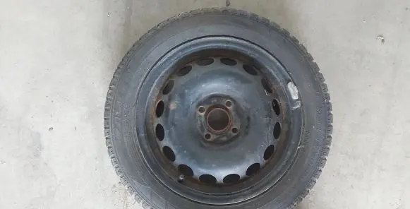 Toyota Aygo AB40 R15 steel rim 