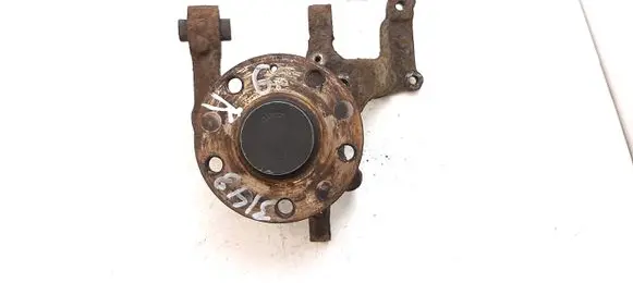 Volkswagen Golf VI Rear wheel hub