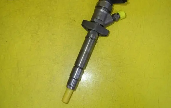 Renault Espace - Grand espace IV Fuel injector 0445110229 8200381629