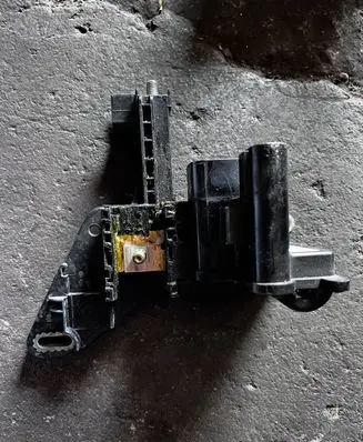 BMW 2 F22 F23 Current control relay 9296152