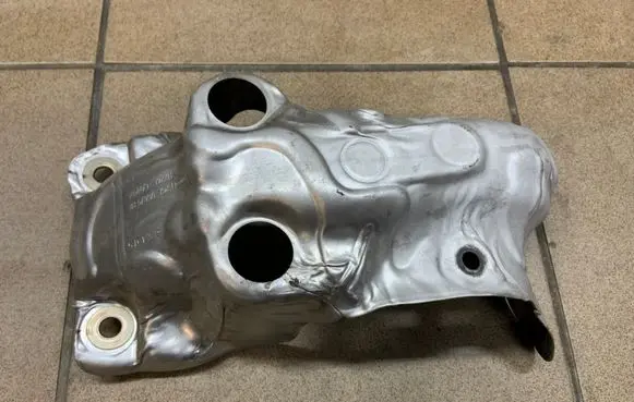 Ford Edge II Heat shield in engine bay F2GE9G479BB F2GE9G479