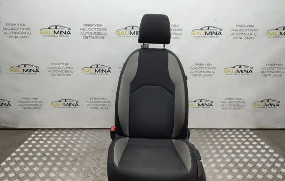 Seat Leon (5F) Front driver seat 