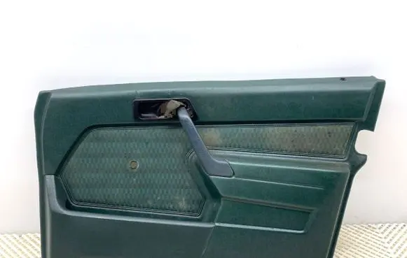 Mercedes-Benz 190 W201 Trunk/boot side trim panel 
