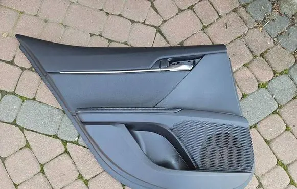 Toyota Camry VIII XV70 Coupe rear side trim panel OPELCZESCI.com-C97