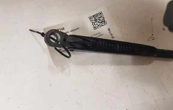 Ford Focus Windshield/front glass wiper blade XS41A17406AA